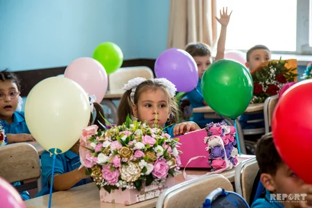 Bakı Atatürk Liseyində “Bilik günü” qeyd olunub - FOTOREPORTAJ