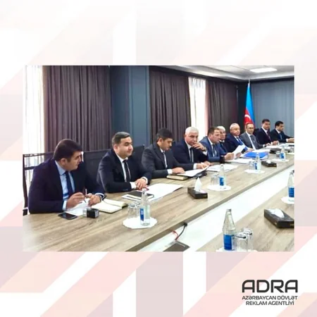 Bakıda tarixi binaların estetik görünüşünü pozan minlərlə reklamın yayımı dayandırılıb