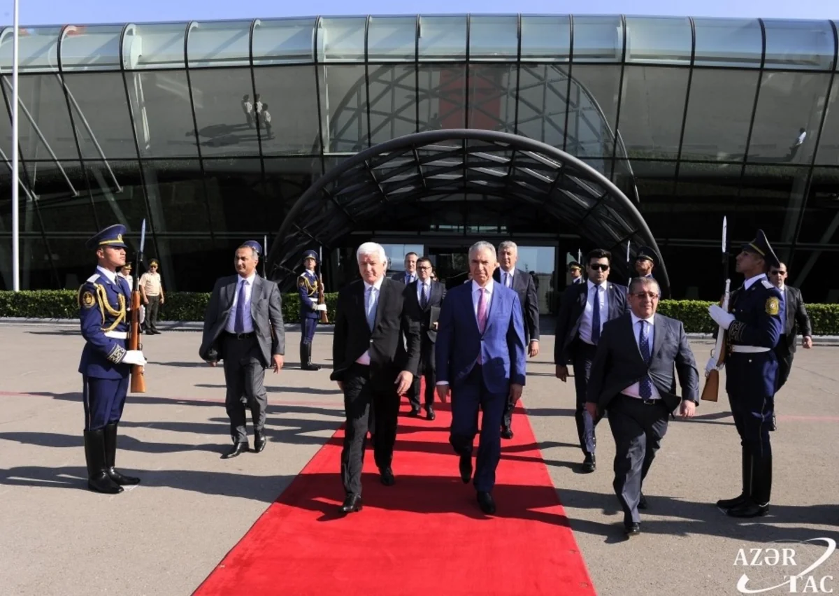 Monteneqronun Baş Nazirinin Azərbaycana rəsmi səfəri başa çatıb
