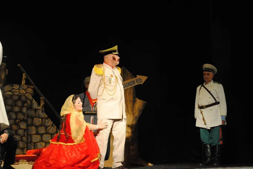 Sumqayıt teatrında Hacı Qara tamaşasına daxili baxış keçirilib