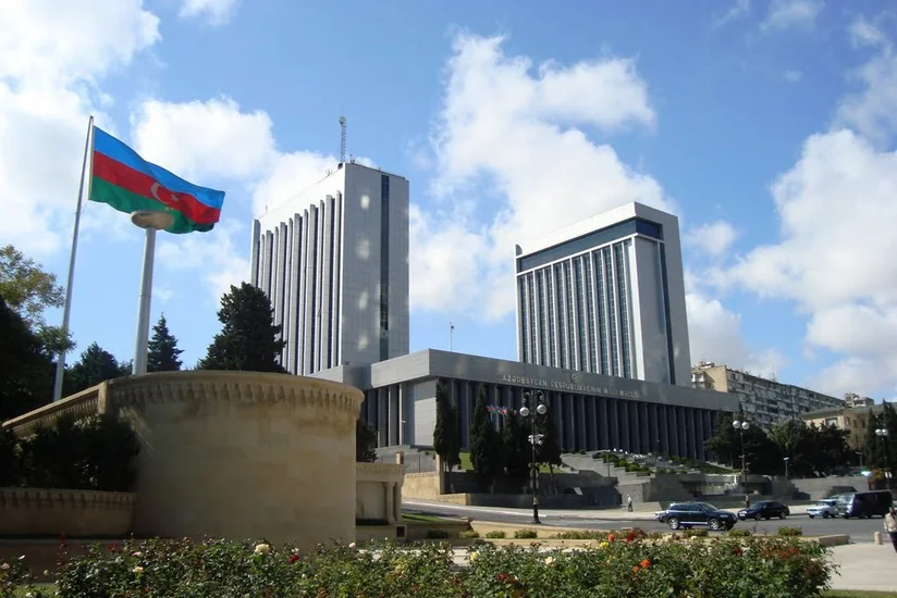 Milli Məclis parlamentin buraxılması və növbədənkənar seçkilərin təyin olunması üçün Prezidentə müraciət edib - YENİLƏNİB-5