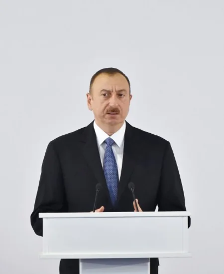 ​Prezident İlham Əliyev Bakıda XXII Beynəlxalq “Xəzər Neft və Qaz 2015” sərgisinin açılışında iştirak edib