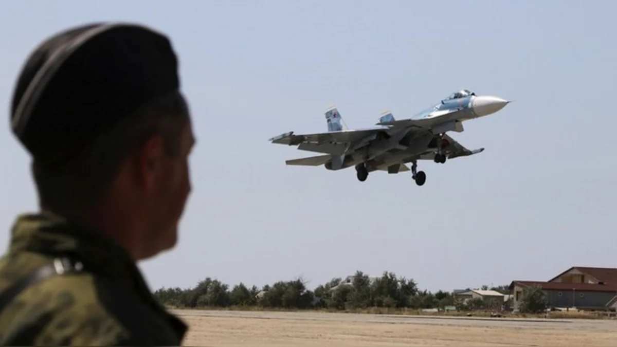 В Сирии в результате взрыва бомбы пострадали трое российских военных