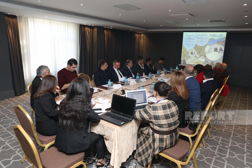 Xudafərin-Qubadlı-Laçın yolunun yarısı hazırdır