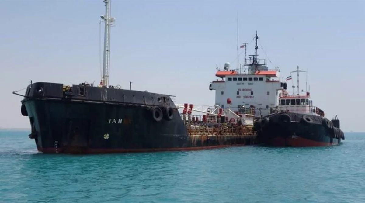İran Oman dənizində qaçaqmal daşıyan neft tankerini saxlayıb