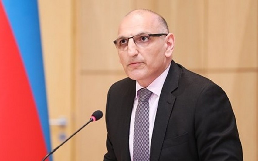 Elçin Əmirbəyov: “Ermənistan Azərbaycanla birbaşa danışıqlar aparmaqdan imtina edərək sülhü əngəlləyir”