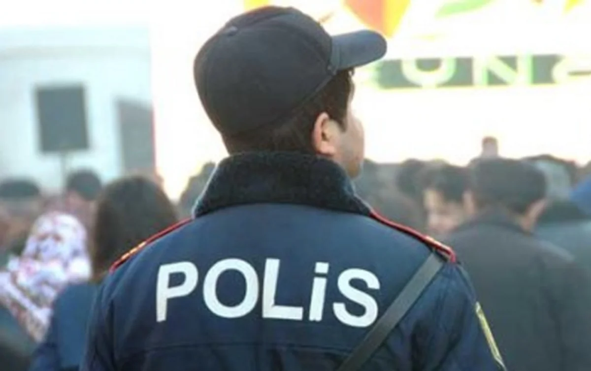Bakıda polis əməkdaşı ehtiyatsızlıqdan açılan atəş nəticəsində yaralanıb - YENİLƏNİB