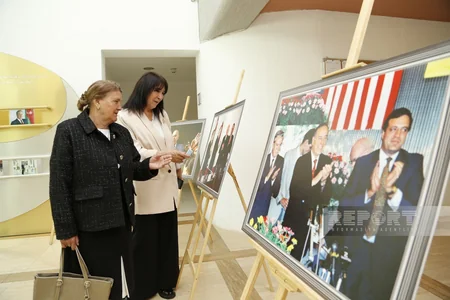Gürcüstanda Azərbaycan Evinin təşəbbüsü ilə Heydər Əliyevin anadan olmasının 101-ci ildönümü qeyd edilib