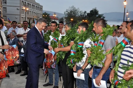Lerikdə aprel döyüşlərində iştirak edənlərin bir qrupu ilə görüş keçirilib