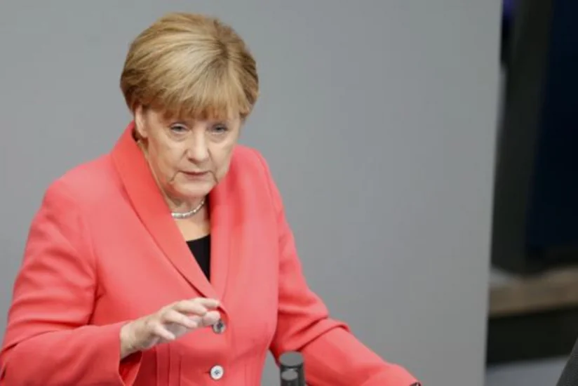 Angela Merkel miqrantlarla bağlı əldə olunan razılıqdan məmnundur
