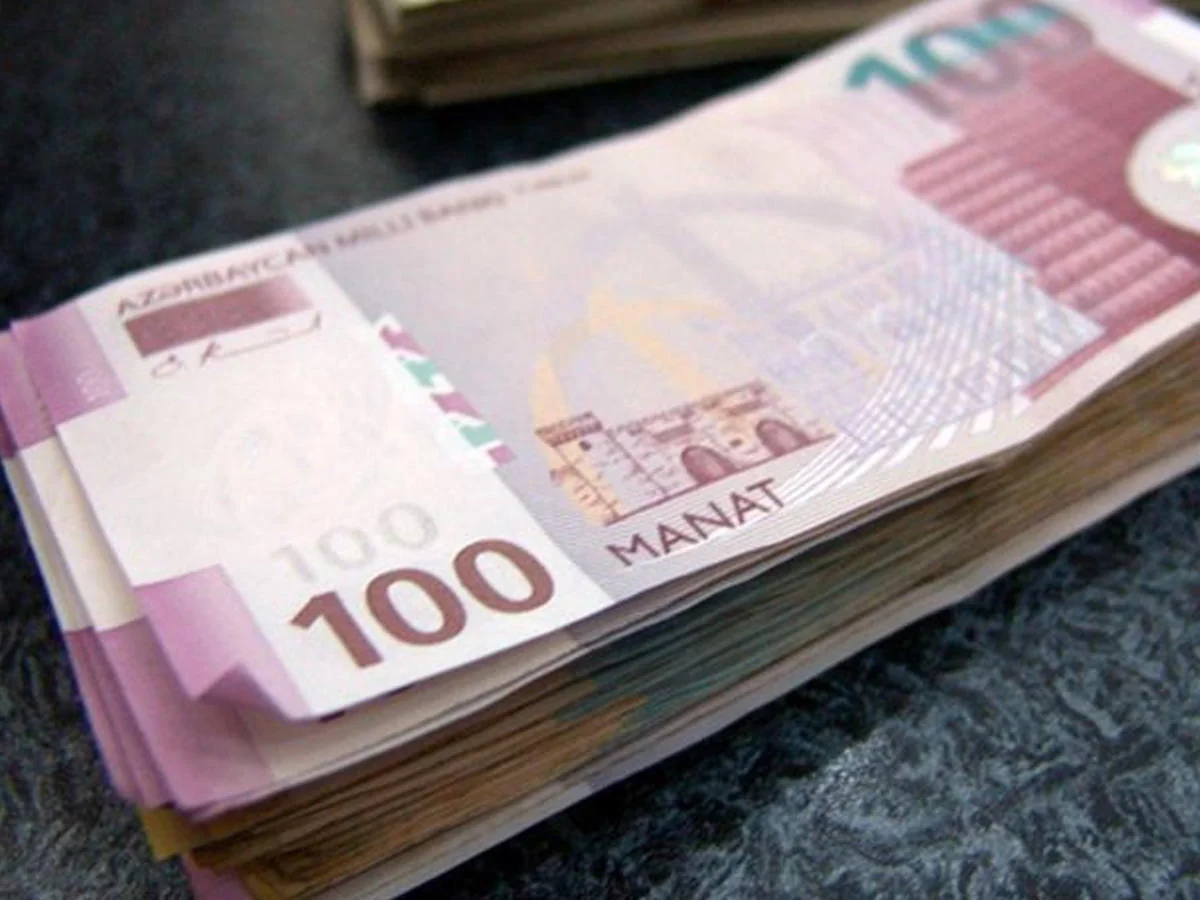 Azerbaijan’s budget surplus makes up AZN 404M