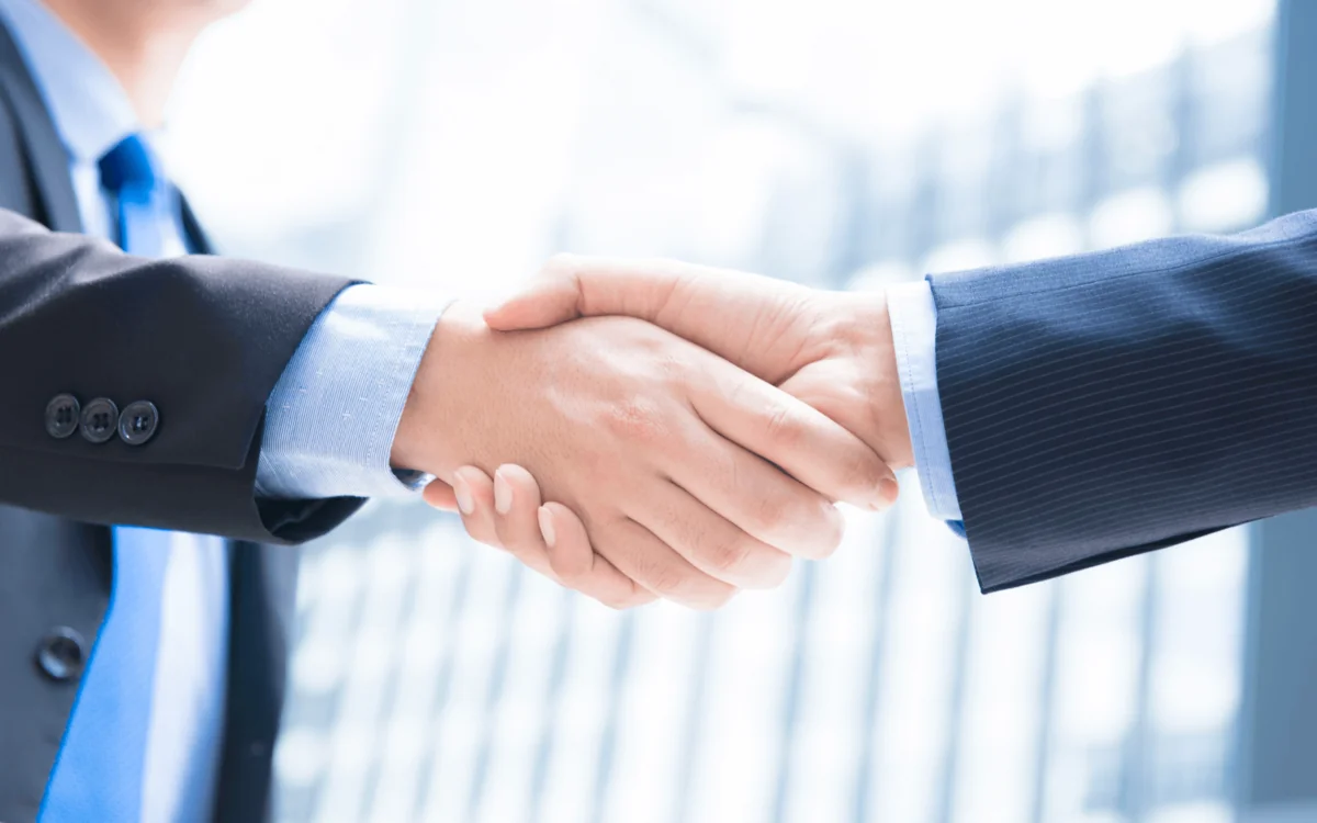 Vilayət Eyvazov Cəmşid Hənifəyevi yeni vəzifəyə təyin etdi