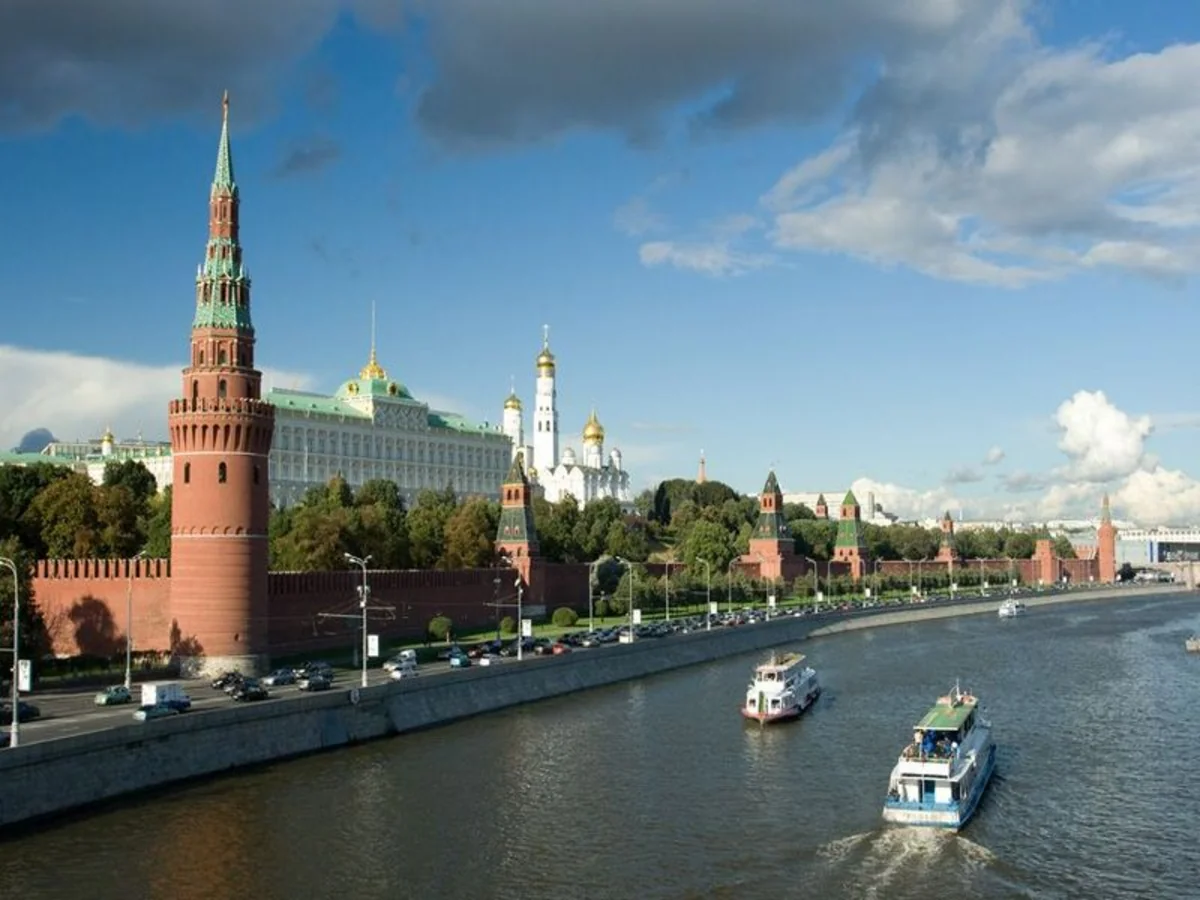 Мэрия Москвы сократит до 30% госслужащих