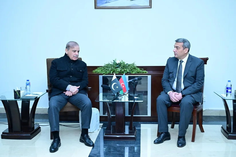 Премьер-министр Пакистана посетил посольство Азербайджана в Исламабаде