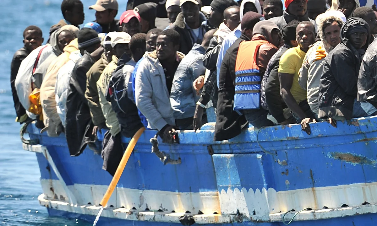 90 migrants drown off Libyan coast