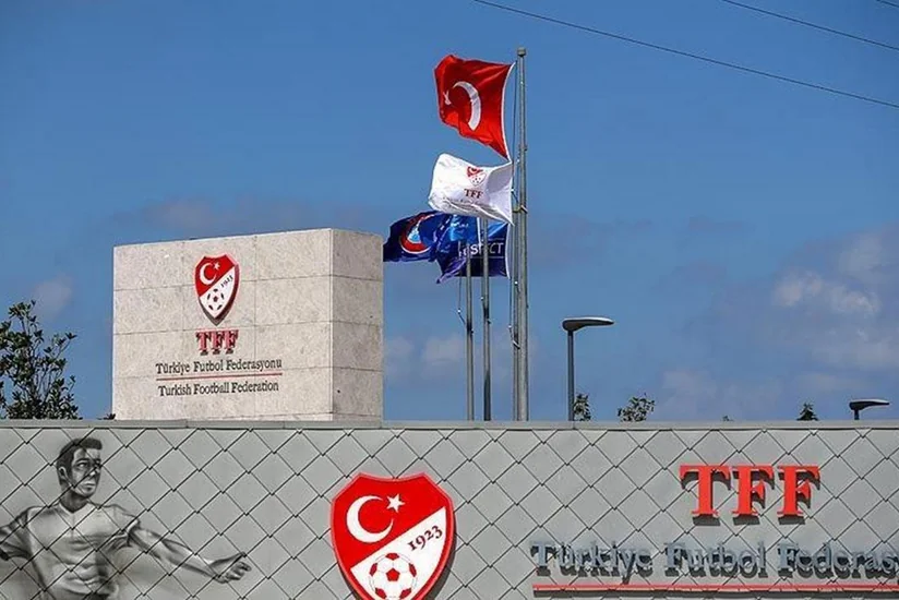 Azərbaycan millisinin potensial rəqibinə İstanbul nəhənglərinin futbolçuları çağırılıb