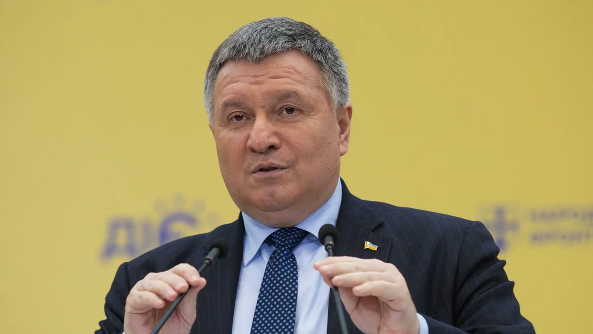 Ukraynada Arsen Avakov barəsində cinayət işi açılıb