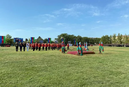 Ali Hərbi Məktəbdə növbəti buraxılış mərasimi keçirilib