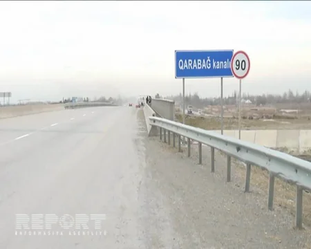 Bakı-Qazax avtomagistralında ticarətlə məşğul olan satıcılar sürücülərə təhlükə yaradır - FOTO
