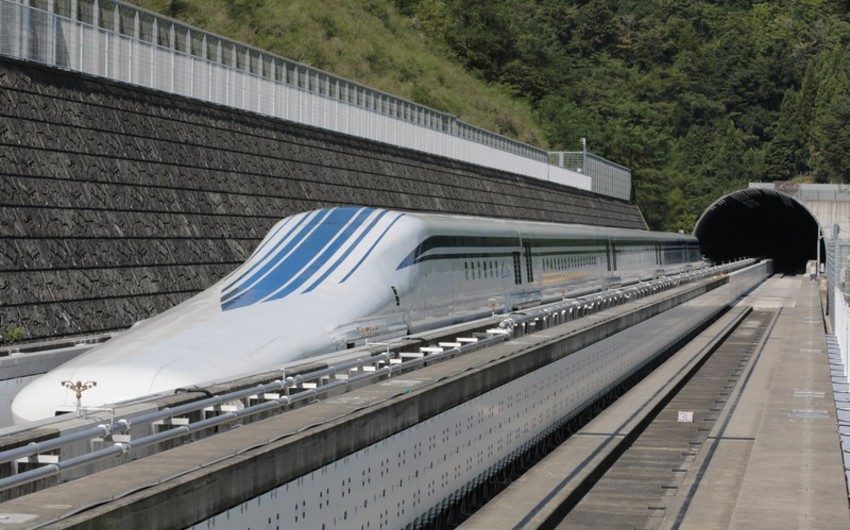 Passenger burns himself in a Japanese train - UPDATED