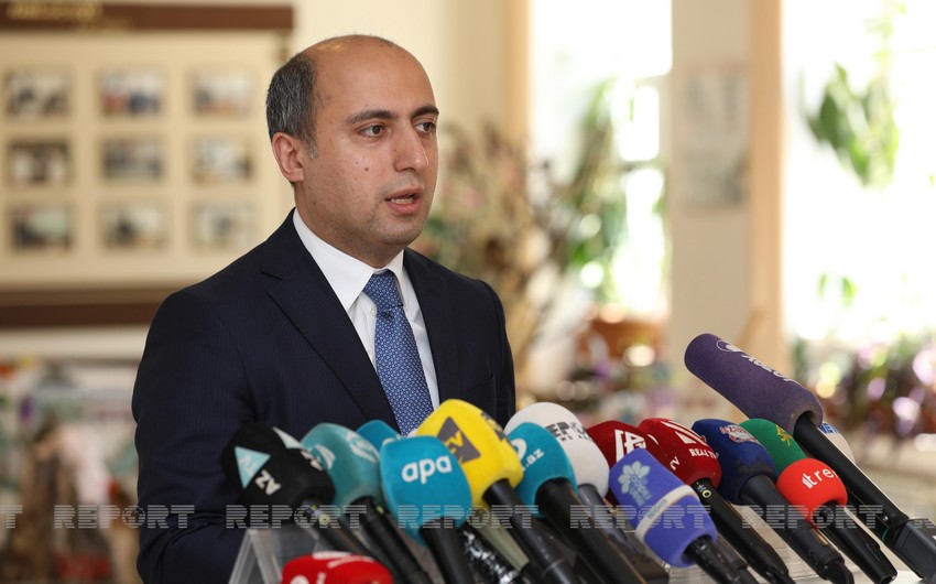Təhsil naziri məktəblərin təmirindən danışıb