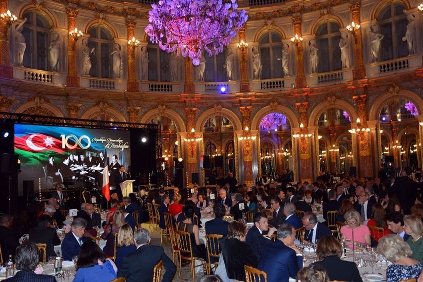 Heydər Əliyev Fondunun təşkilatçılığı ilə Xalq Cümhuriyyətinin 100 illiyi Parisdə təntənə ilə qeyd edilib