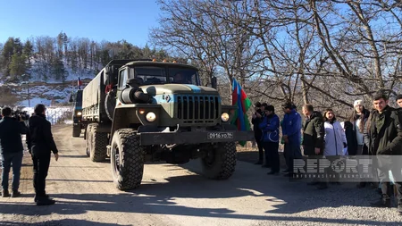 Сегодня по дороге Ханкенди-Лачын беспрепятственно проехали 54 автомобиля миротворцев