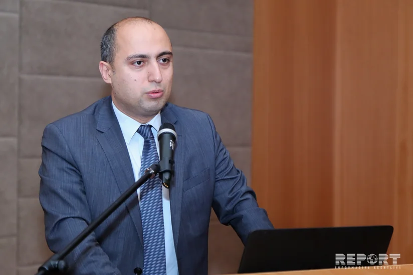 Şöbə müdiri: Azərbaycandakı məktəblərin yarısının 200 və daha az şagirdi var