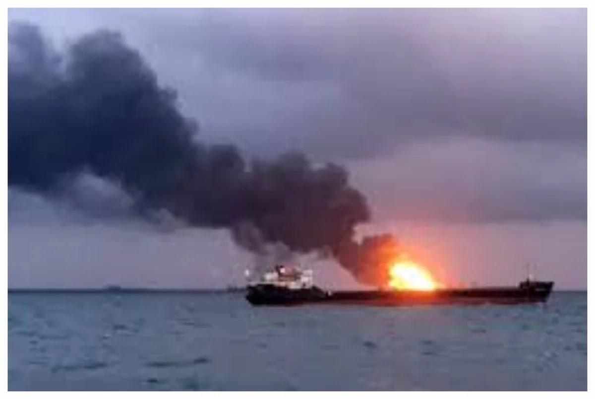 В румынских водах Черного моря на торговом судне произошел взрыв