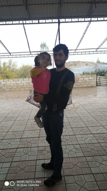Dövlət Komitəsinin əməkdaşları azyaşlı Xədicəni ziyarət ediblər