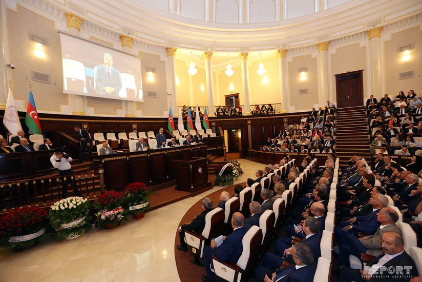 AMEA-da Neft-Kimya Prosesləri İnstitutunun 90 illik yubileyinə həsr olunan yığıncaq keçirilib - FOTO
