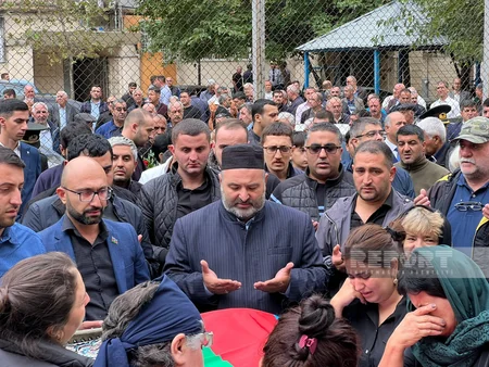 Ermənilərin törətdiyi terror aktı nəticəsində Şuşada həlak olan mülki şəxs dəfn olunub - YENİLƏNİB