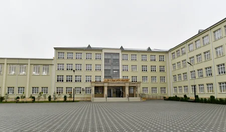 Prezident İlham Əliyev Xırdalan şəhər 11 nömrəli tam orta məktəbin yeni binasının açılışında iştirak edib - YENİLƏNİB