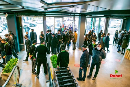 Bakıda Rahat Gourmetmarket fəaliyyətə başlayıb