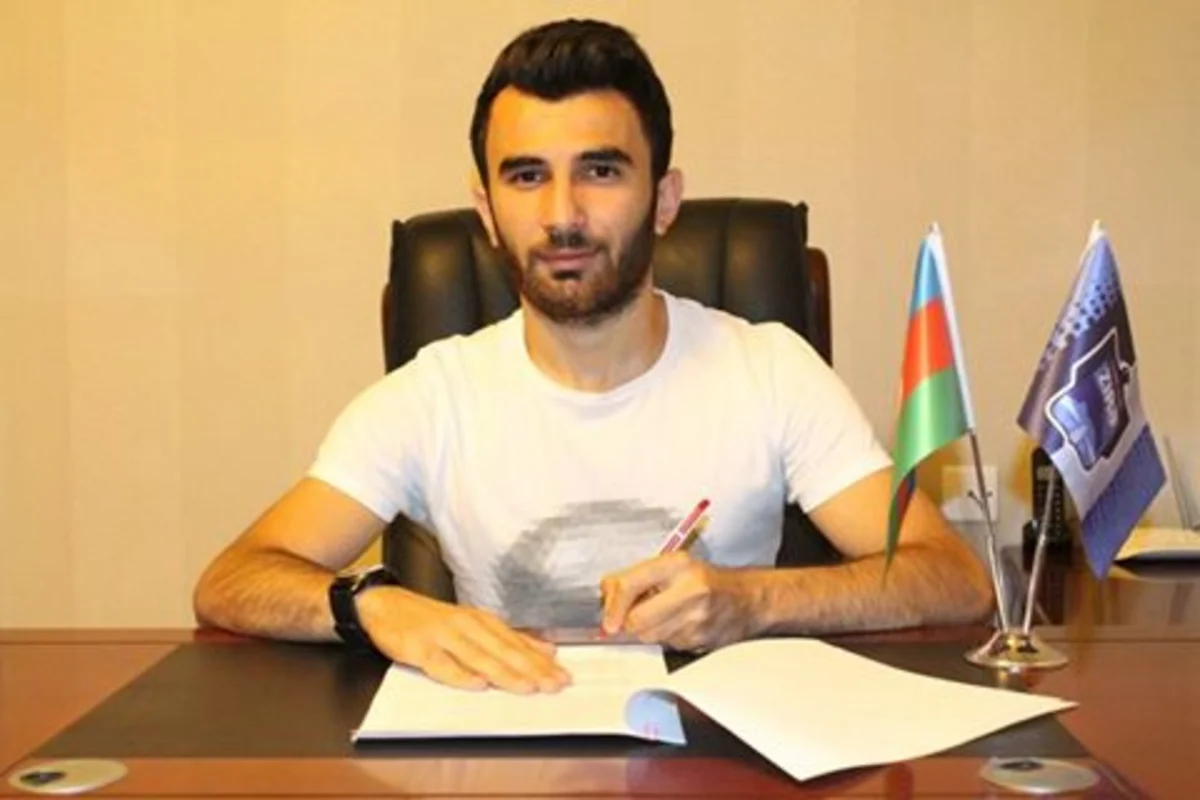 Zirə Qarabağdan ayrılan futbolçu ilə müqavilə bağlayıb