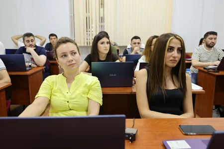 В IT-Академии при министерстве науки и образования и минэкономики стартовали занятия