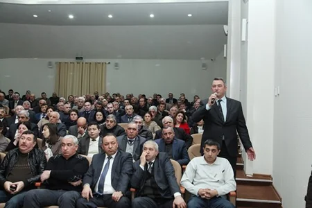 Xaçmazda yeni müəssisələrin yaradılması imkanları müzakirə olunub