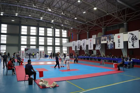 Full kontakt və kyokuşin karate üzrə Azərbaycan çempionatı keçirilib