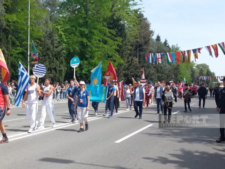 Avarçəkmə üzrə “Prezident Kuboku 2024” beynəlxalq reqatasının paradı keçirilib