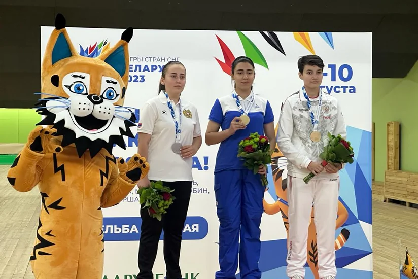 Азербайджанский стрелок завоевала золотую медаль на II Играх стран СНГ в Минске