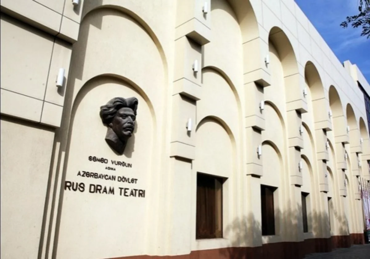 Rus Dram Teatrı oktyabr repertuarını açıqlayıb