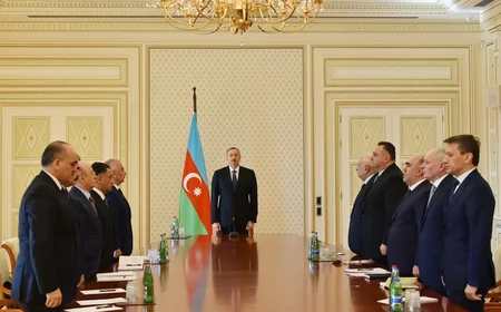 President visits area of the high-rise building hit by fire in Binagadi, Baku