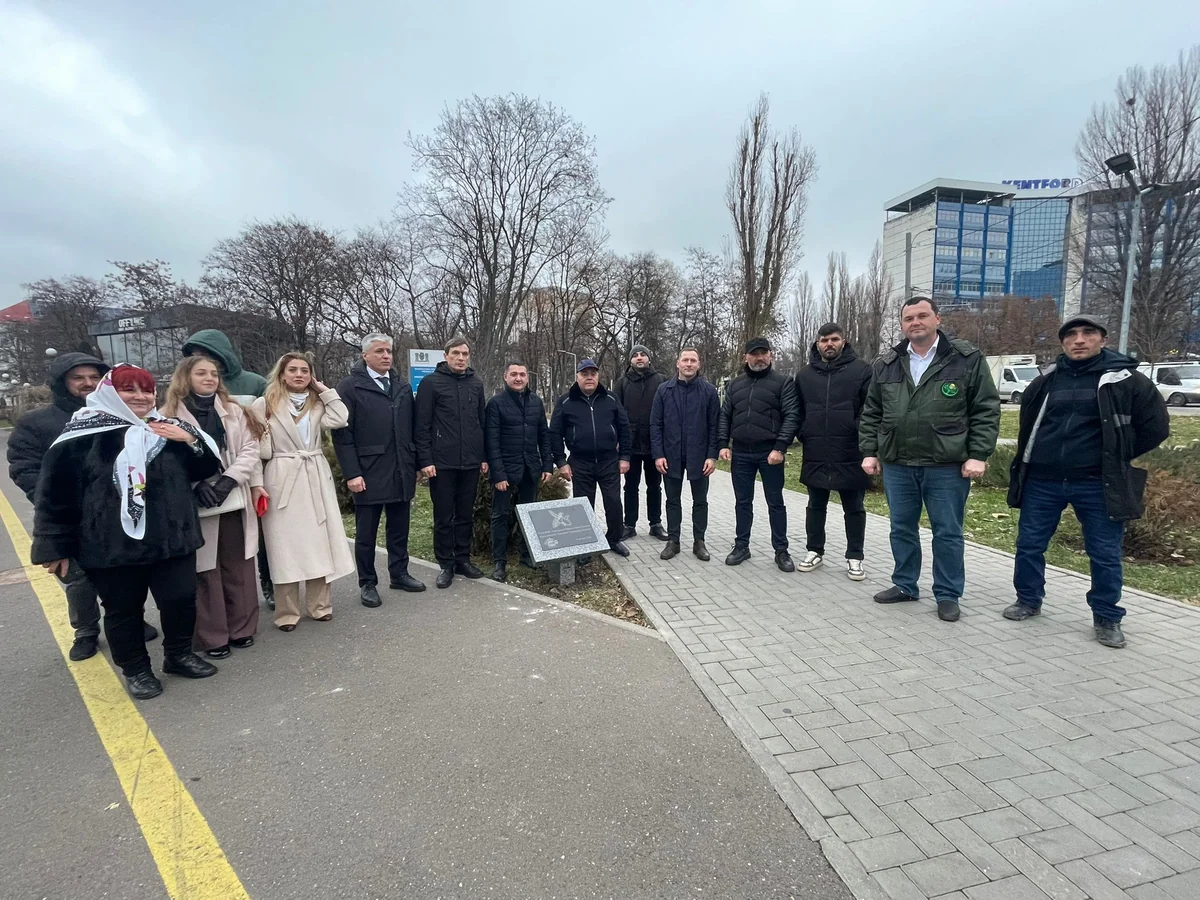 Kişineuda “Xarıbülbül” Azərbaycan-Moldova Dostluq xiyabanı salınıb