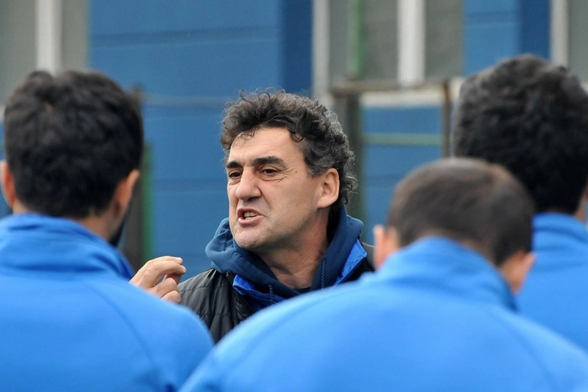 Azərbaycanlı baş məşqçi İranın yüksək liqa klubundan təklif alıb