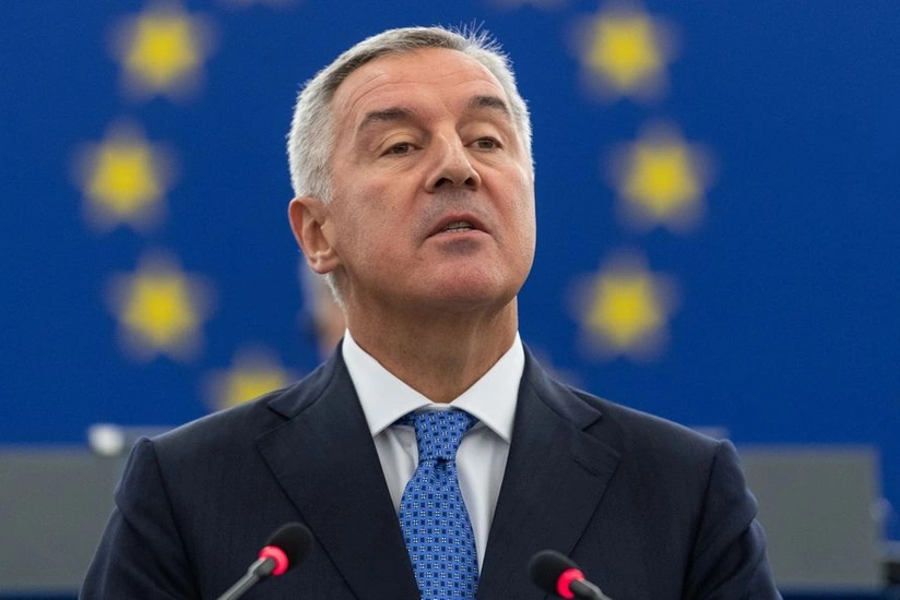 Парламент Черногории начал отставку президента