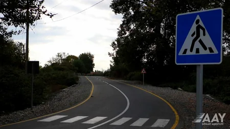 Qəbələdə 10 yaşayış məntəqəsini əhatə edən yollar yenidən qurulub