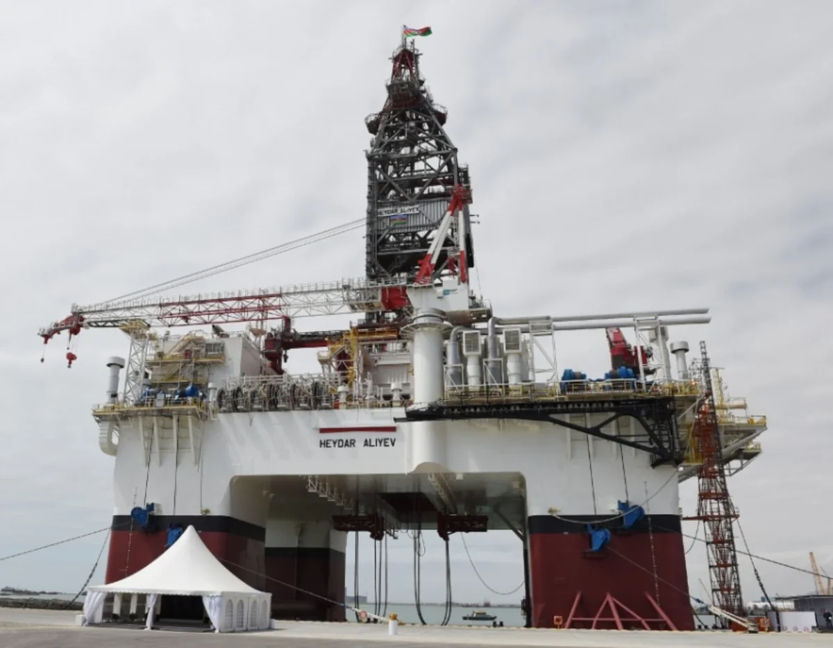 Heydər Əliyev Yarımdalma Qazma Qurğusu təftiş ediləcək