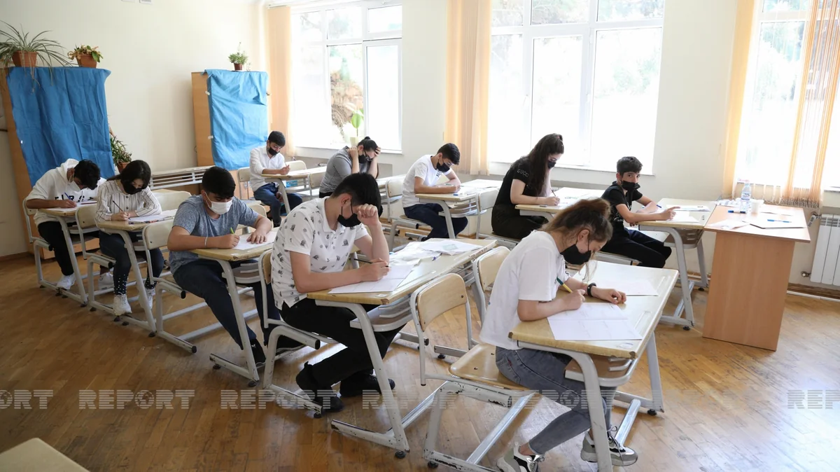 DİM bazar günü 14 mindən çox şagird və məzun üçün imtahan keçirəcək