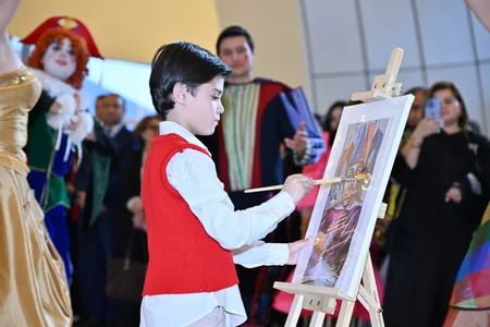 Heydar Aliyev Center hosts Brazilian artist`s exhibition Reflection of Eternity
