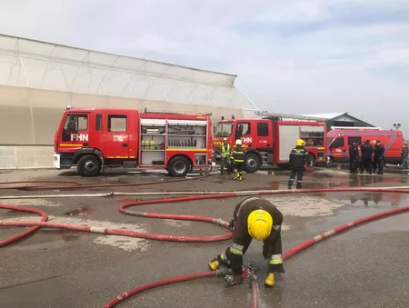 Kürdəxanıda obyektdəki yanğın söndürülüb - YENİLƏNİB-2